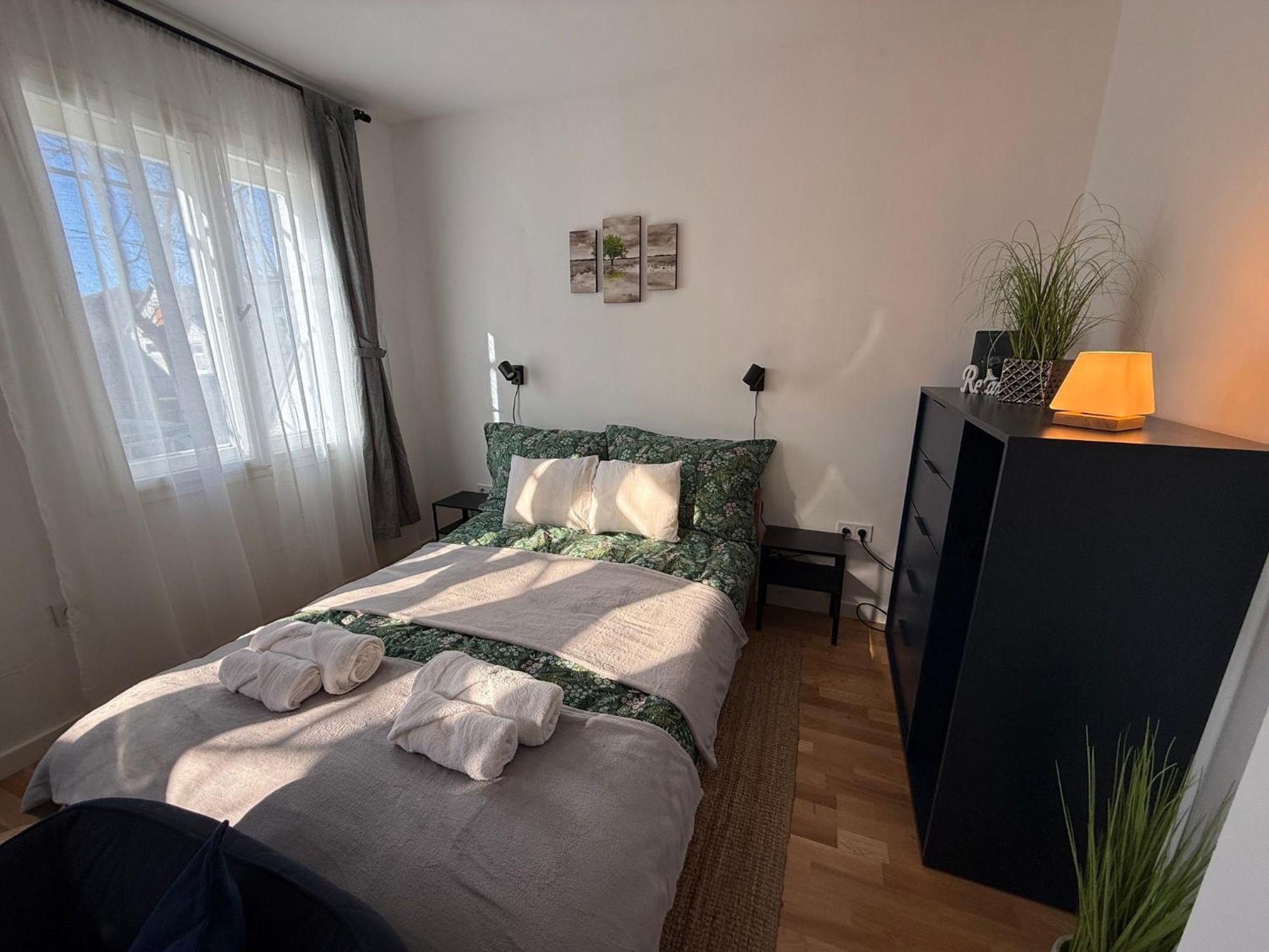 Villa Sparkling Time Apartman Hajdúszoboszló Exterior foto